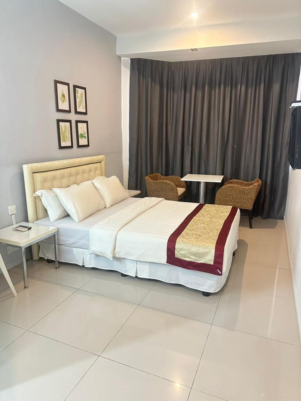 Kingsman Boutique Hotel Kota Kinabalu Extérieur photo